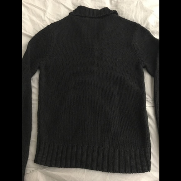 Sweater - Picture 4 of 4